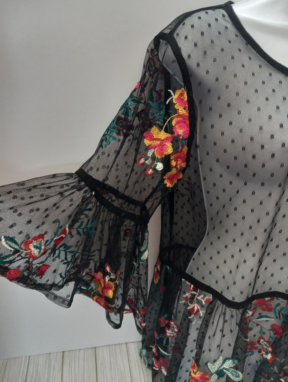 Umgee Black Sheer Mesh Dot Embroidered Floral Boho Bell Sleeve Peplum Top  - Picture 2 of 7